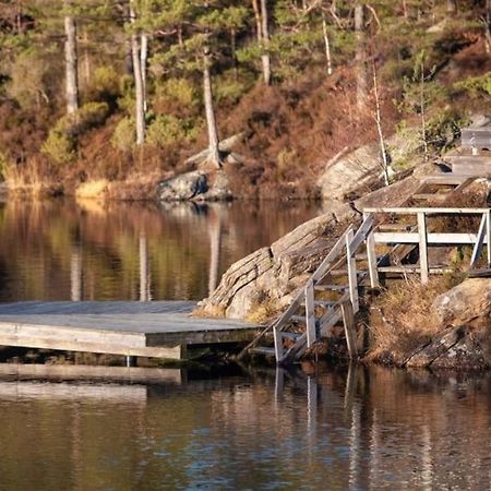Romslig Og Fin Leilighet 17 Min Til Kristiansand Centrum Nodeland Kültér fotó